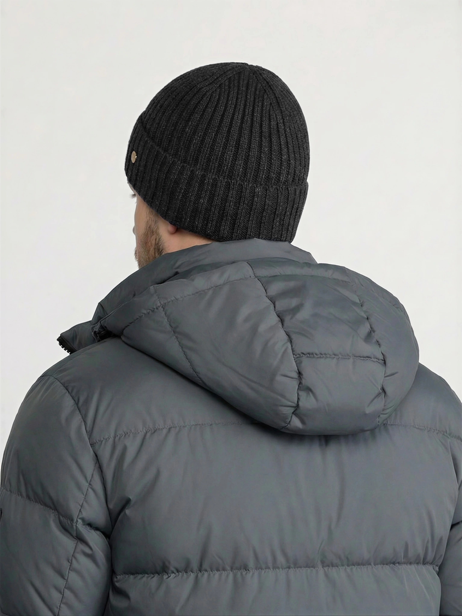 Шапка-бини из смесовой вискозы на подкладе с отворотом в ассортименте